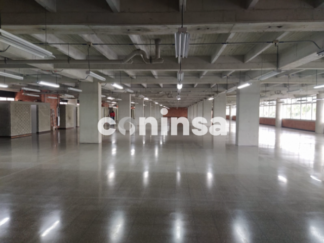 Local en Arriendo en Antioquia, MEDELLÍN, GUAYABAL (L)